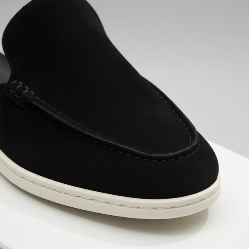 The Millionaire's Sunday (Sheepskin)